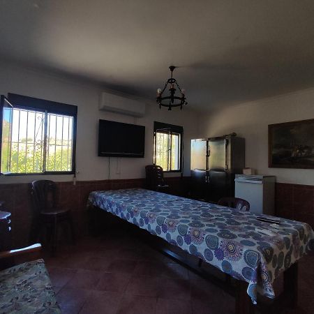 Alojamiento Rural Huerta Mandre Cuevas del Becerro Exterior foto