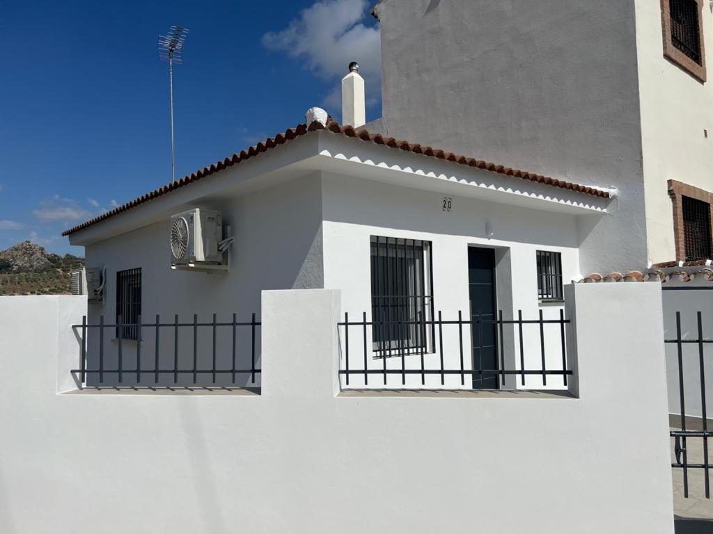 Alojamiento Rural Huerta Mandre Cuevas del Becerro Exterior foto