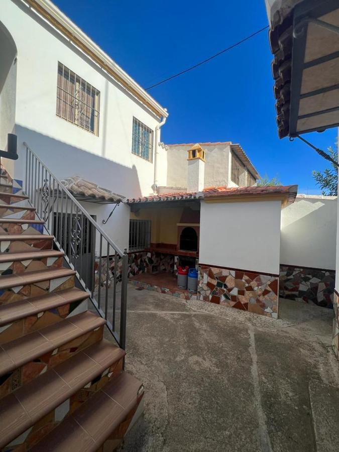 Alojamiento Rural Huerta Mandre Cuevas del Becerro Exterior foto